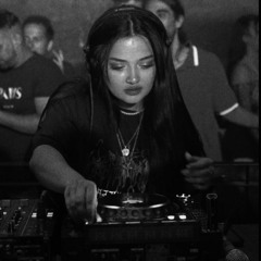 Ana Sclifos -  ''The grave rave''  DJ SET @Redistrictofficial