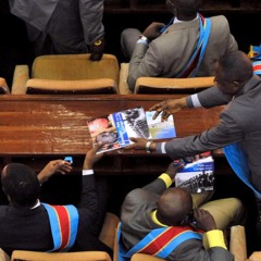 Accumulation Des Postes Électifs En RDC - Magazine En Français