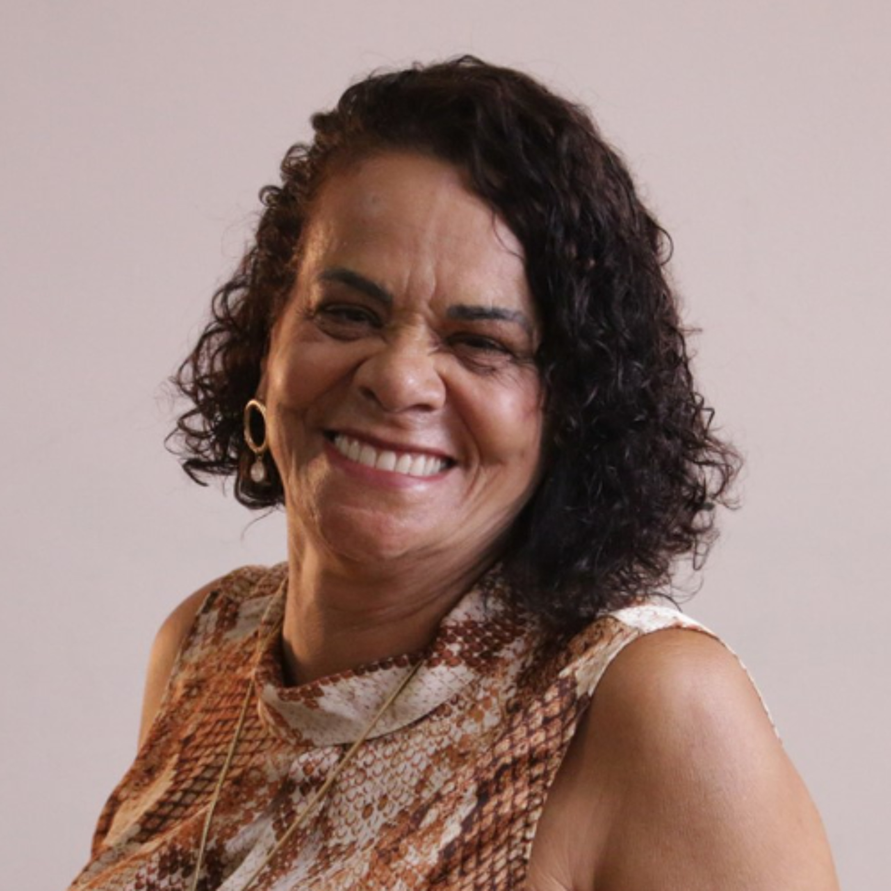 14.10.25 | "Oração: O diálogo com Deus que muda vidas" (Miss.  Isabel Oliveira)