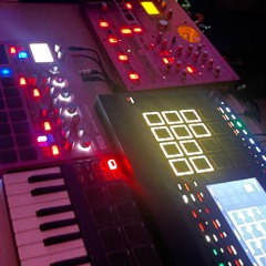 Spontane Korg/Akai  Session