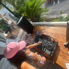 Lucca - Grooves In Paradise [FSA Exclusive Guest Mix]