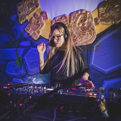 NivesKa in the Mix
