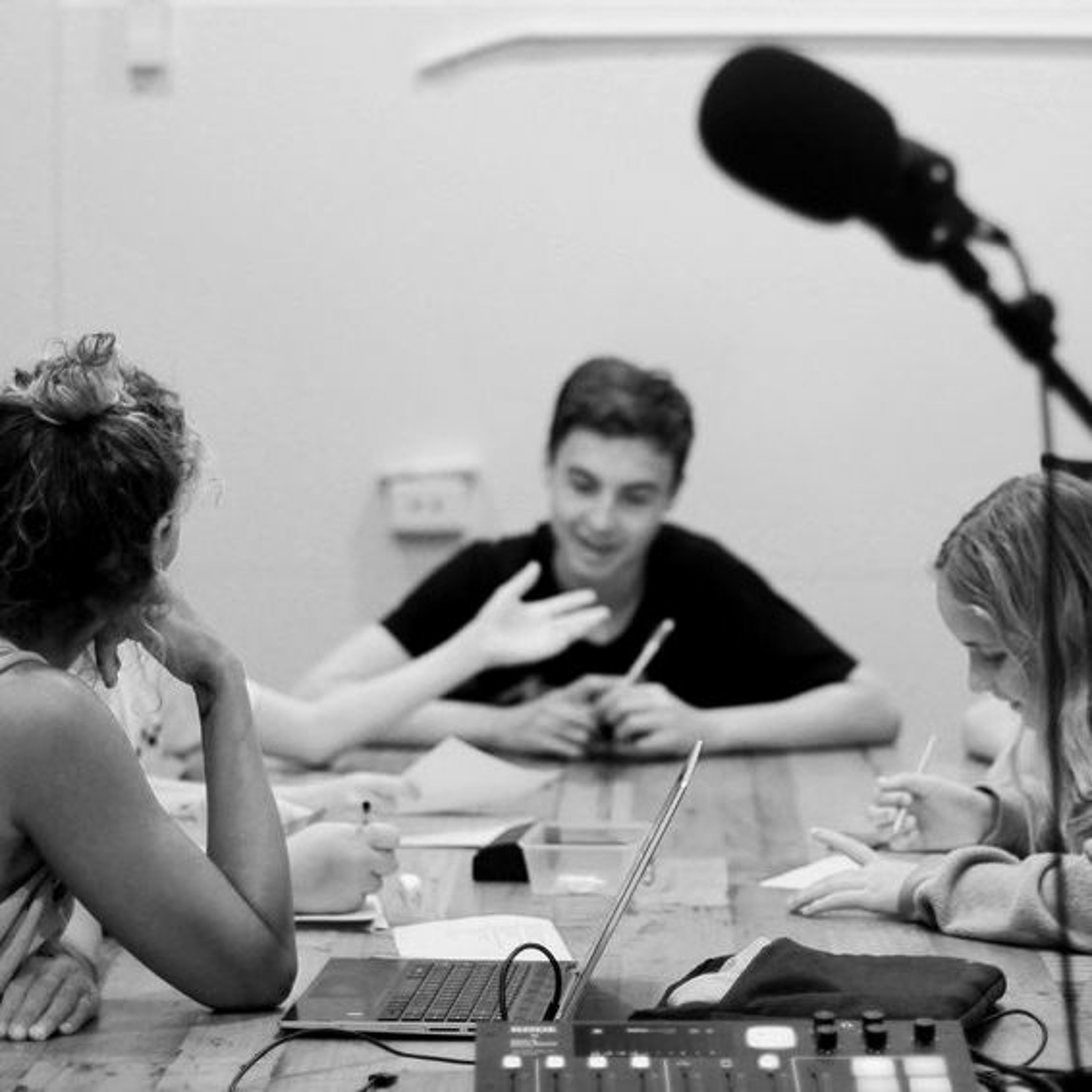 CHOPSUEY ROAMING RADIO