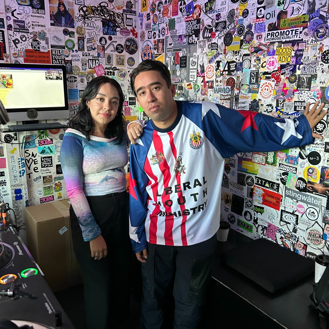 artworks-DGvcnDIaamWAEFvi-