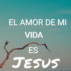 In moments like these, I sing out a song, To Jesus.🎻🌹🎶 En momentos así, canto una canción a Jesús🌹🎻🎶