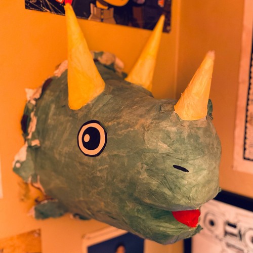 Triceratops by ROBOTIC DINOSAUR MUSEUM CAVE