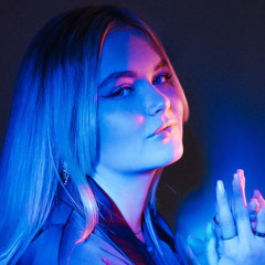 VIBEY SMILEY TRANCY SET // AMARA