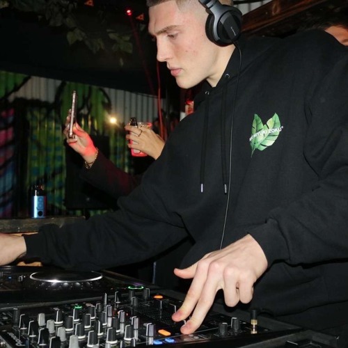 BEN SHARP OLD SCHOOL 4X4 + SPEED GARAGE MIX