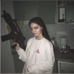 crazyy hoe🏴‍☠️