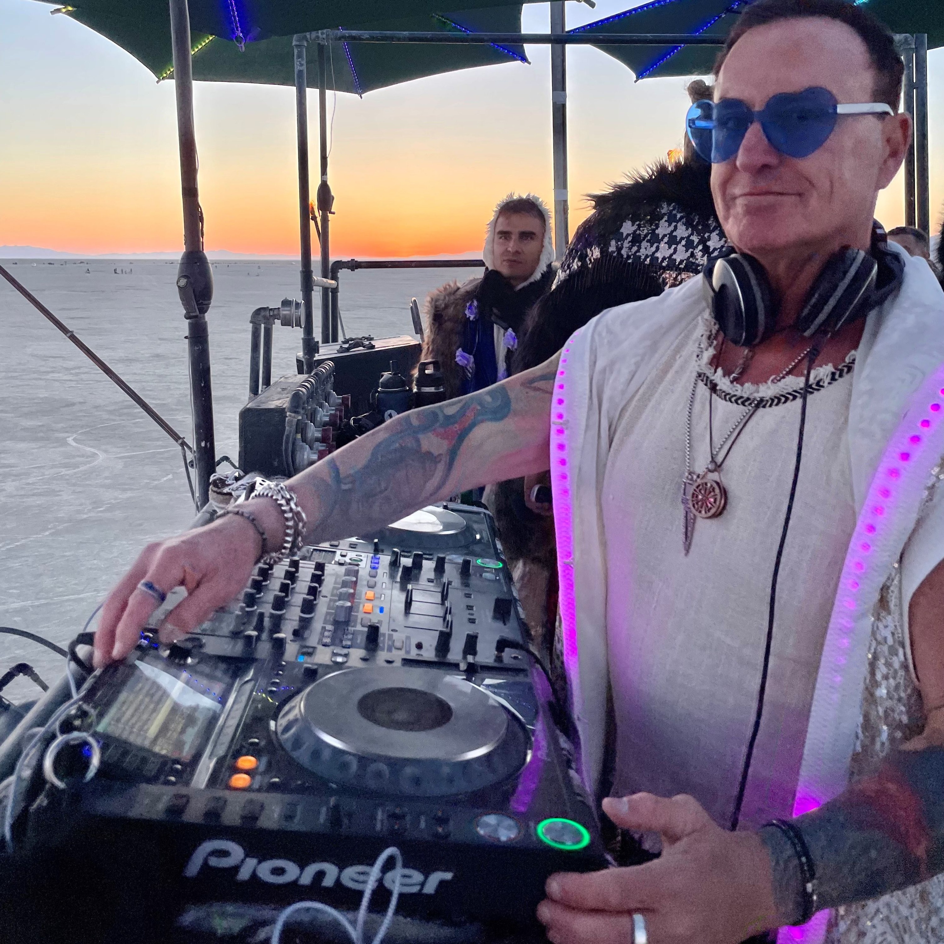 DJ Absintheminded