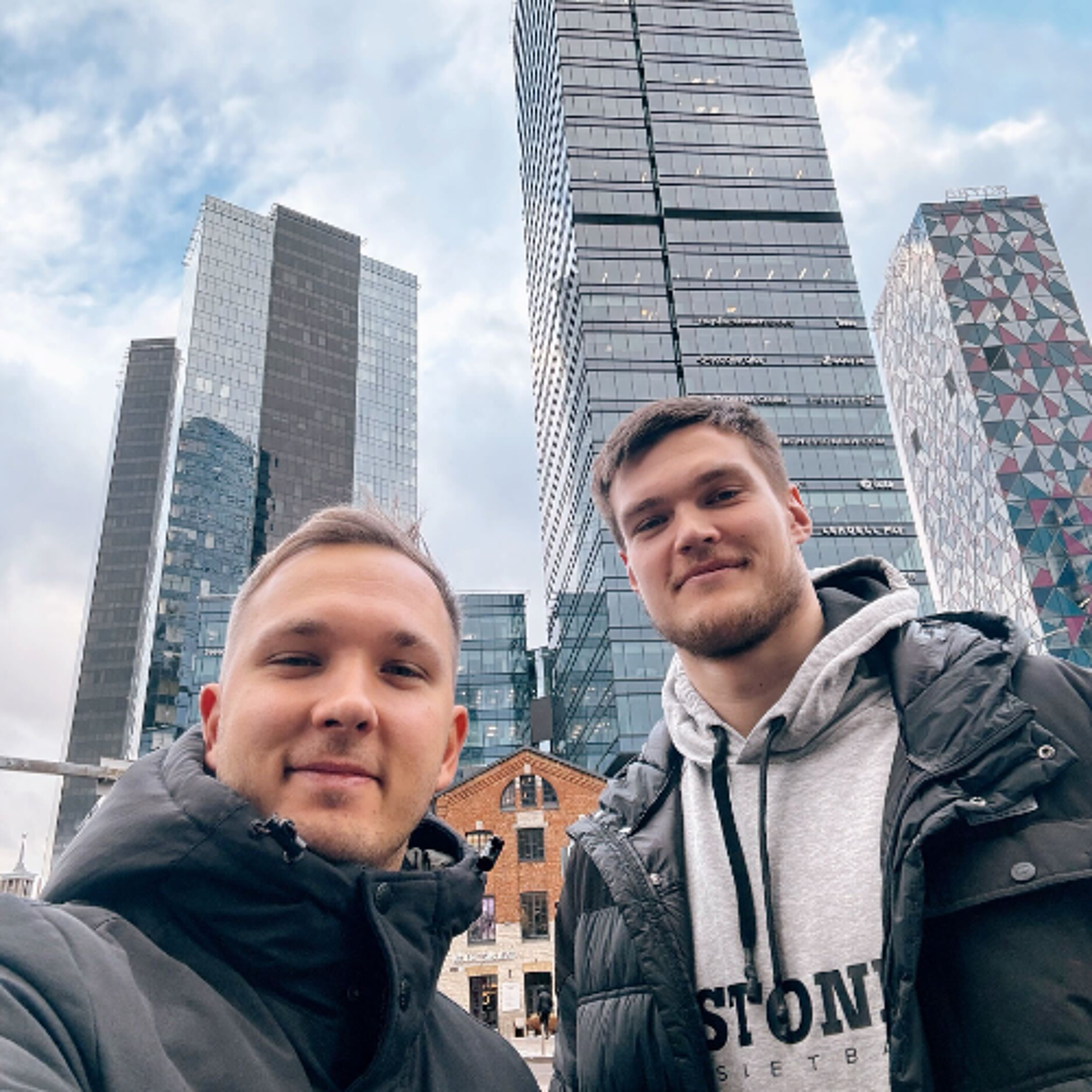 Maik-Kalev Kotsariga profikorvpalluri elust, rahast ja tuleviku planeerimisest - LHV podcast 15 2024