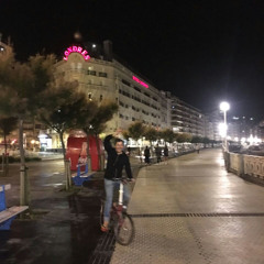 Ush benson boceto con Eva esdrujula