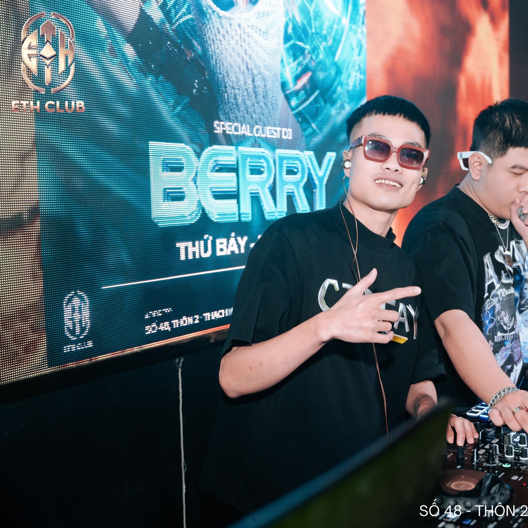Stream Hoa No Khong Mau 2024 - KingDom Rmx by DJ HƯNG DEVILL | Listen ...