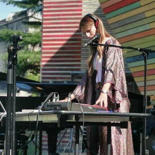 Stream Giulia Damico - Jala Live - 18 Novembre 2022 by RotHaus | Listen ...
