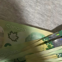 Hundred dimes