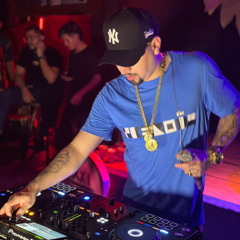 MC YURI REDICOPA - FAIXA PRETA VAI TE BOTAR (DJ DOUGLINHAS e DJ TIO JOTA )