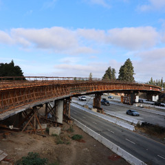 East Palo Alto pedestrian bridge construction delayed opening until next year