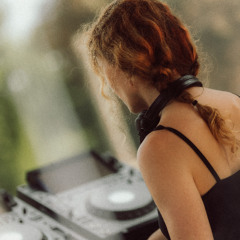 ani/live Seventy Seven: Lolo Batten @ pe:rsona Festival