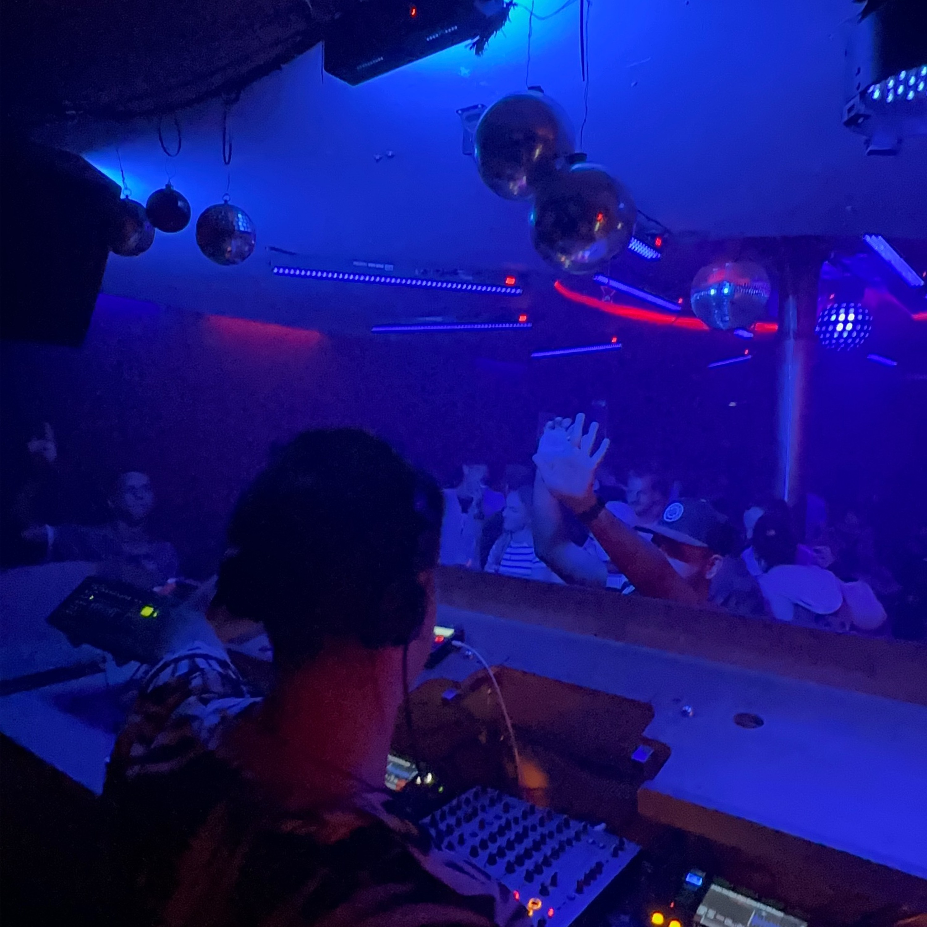Techno Sets & Live Records