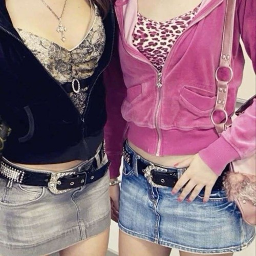 badbitch w/ darui (yohjicobain)