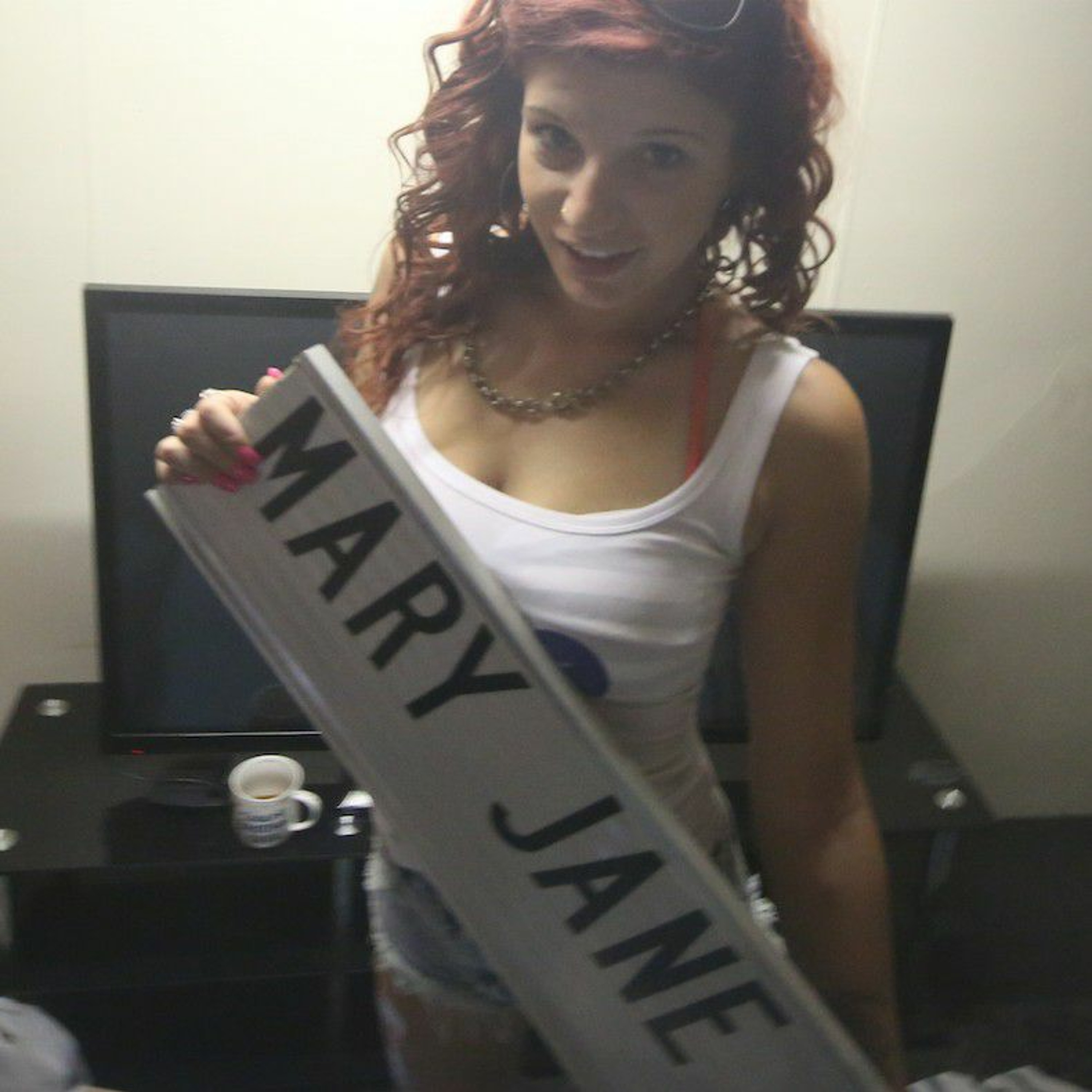 MARY JANE