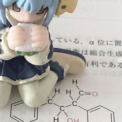 gamer boyfriend won‘t cuddle