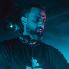 Ram-live@the hole Beirut