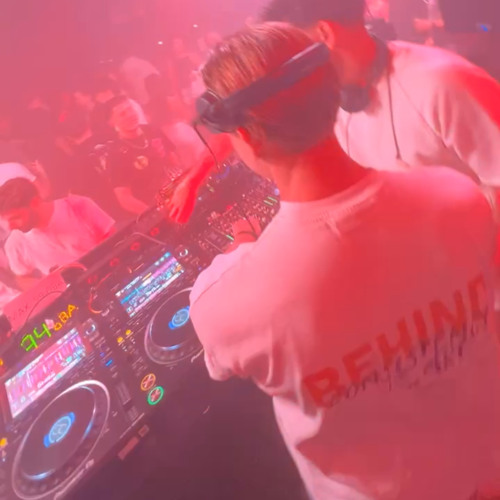 TECHHOUSE VOL. 1