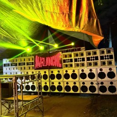 MTG = ROÇA NA TROPA DO RISCA FACA ATE FICAR DE ROBOOCP( DJ LEOZINHO DA FRONTEIRA MC REI DA ZS)