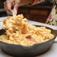 MAC AND CHEESE