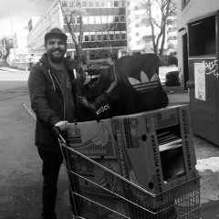 RADIO.D59B / TONE TALES #16 w/ Omar V