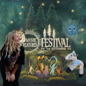 Dancing in the 🌝 @Funky Float I Mystic Creatures Festival 2025
