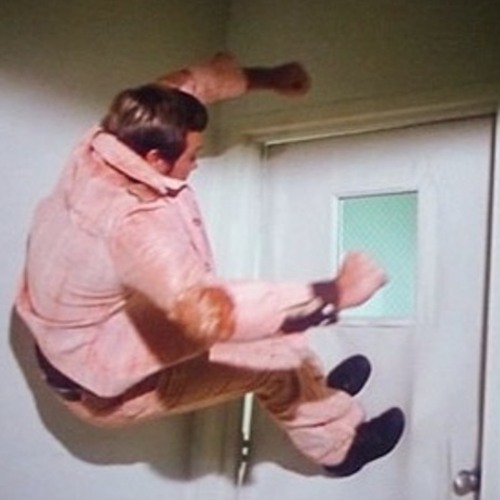 Rx Yp - front door swangin