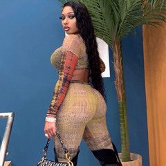 sharkboii x deesaucy - thee stallion