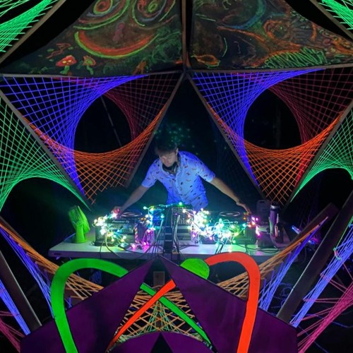 Mnml House @ UV FEST By Solar Ravers