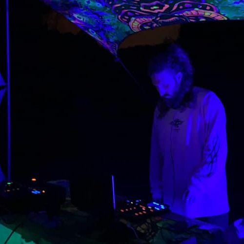 ^MESHULASH^ - Opening Night Set