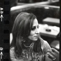 عهدك بقلبي قديم .. عهد الصبا الغالي