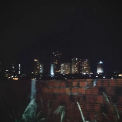 eu acho que todo mundo me odeia pq eu me odeio