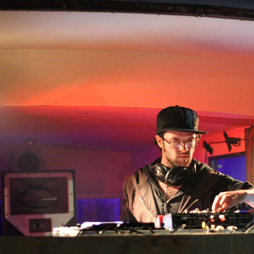 Makatak DJ Set 17-04-2020 [Day time Psy/Fullon]