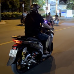 Dễ Thương - Khởi My & B.C Remix  Gió Miên Man Chợt Đùa Làm Cho Em Tung Tóc Bay Giữa Trời.mp3