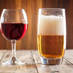 NO FRIO TOMA VINHO X CALOR TOMAR CERVEJA [[DJDAVIDOB13]]MC LEON