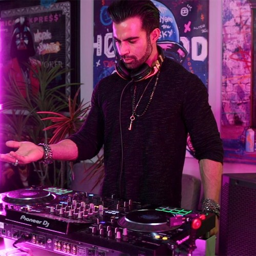 24: Afro, Melodic Techno, & Ethnic Deep House Live DJ Mix @ Studio