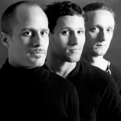 Peghini Trio - Essen & Sex