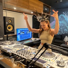 Redlof Radio Show Tulum