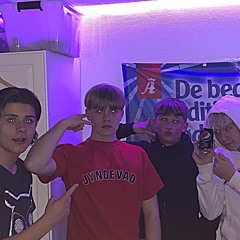 SØJDE - Vi flyver rundt i Bylderup bov(kuss, Jonni, Mads Bundgass, Ingolf listetyv)