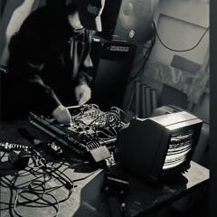 a shitty phone recording from noise set at Drejervej 25