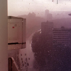 Mưa Qua Phố Vắng