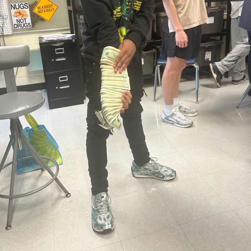 Whitetoes ( remix) - Kye16 ft 1uhmar007