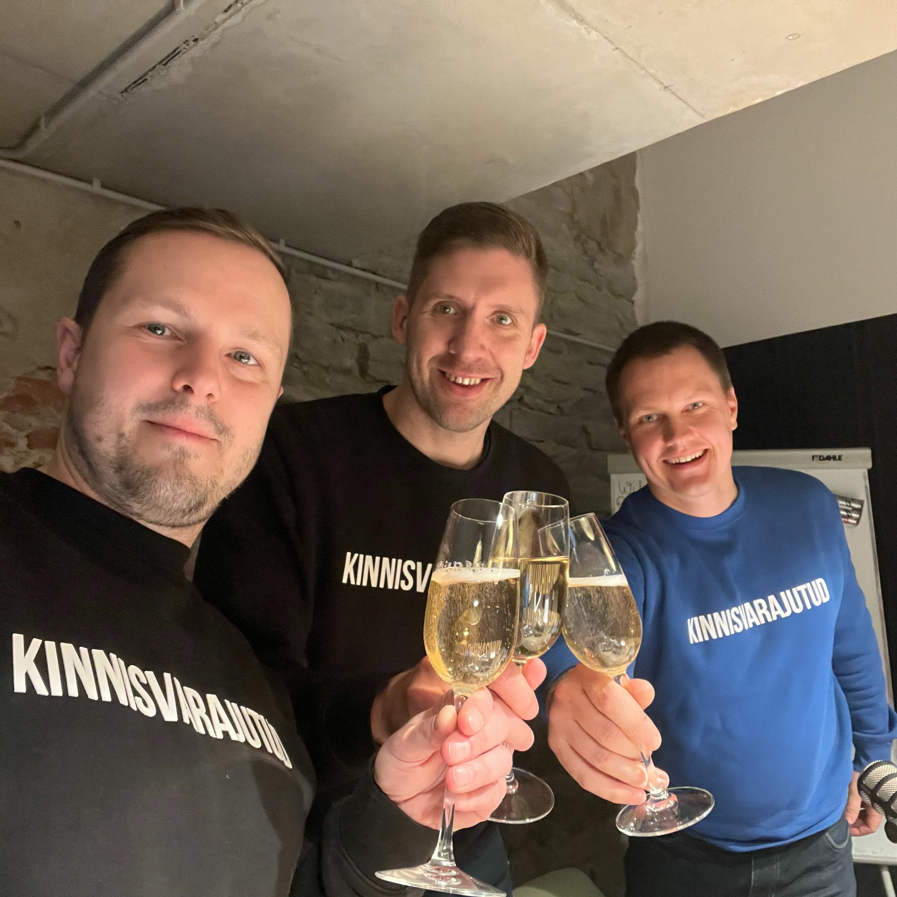 Kinnisvarajutud