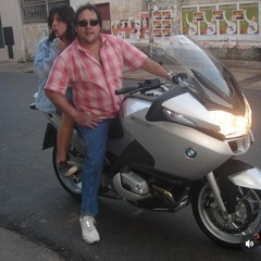 al costado (32vonm)